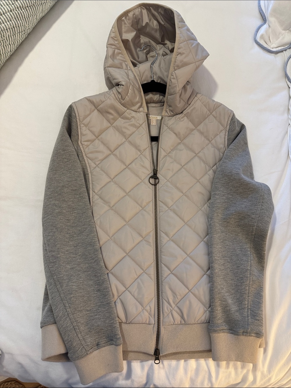 Barbour Quilted Hooded Jacket in Light Beige and Gray